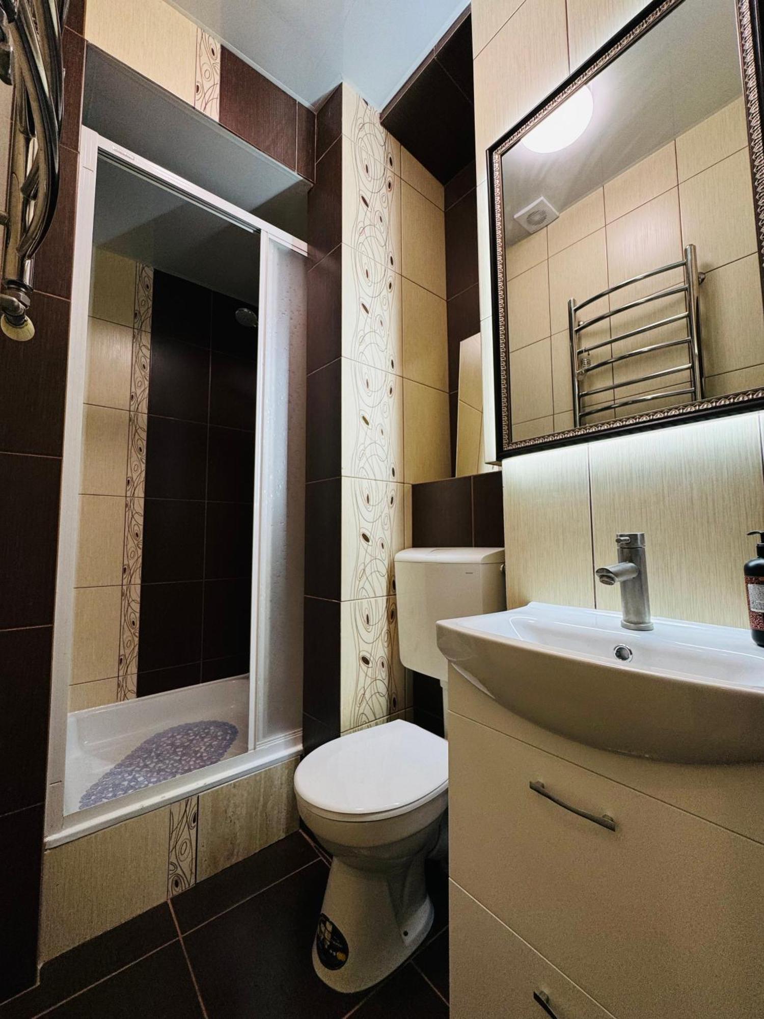 Luxury Apartment Near Rynok Square Liov Exterior foto