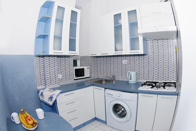 Luxury Apartment Near Rynok Square Liov Exterior foto